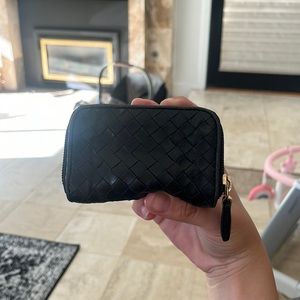 Nappa intrecciato zip around. Bottega veneta coin purse